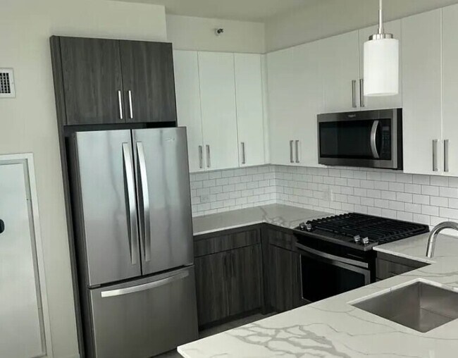Foto del edificio - 1001 N Lake Shore Dr