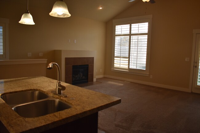 Building Photo - 11638 Winford Dr