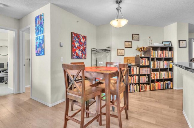 Photo du bâtiment - Urban Living at Its Best – Downtown Calgary 2-Bedroom Condo(L964)