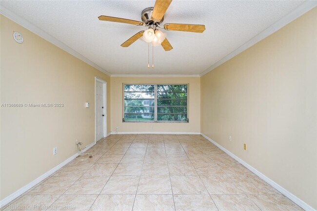 Building Photo - 1701 NW 75th Ave