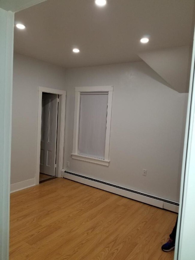 Folleto/volante de marketing - 31 Blaine St