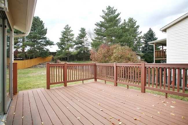 Building Photo - 6355 S Johnson Way