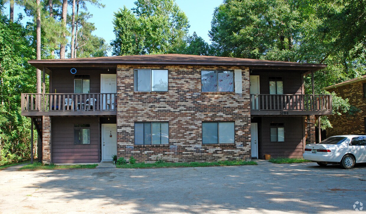 Foto del edificio - 3194 Ginger Dr