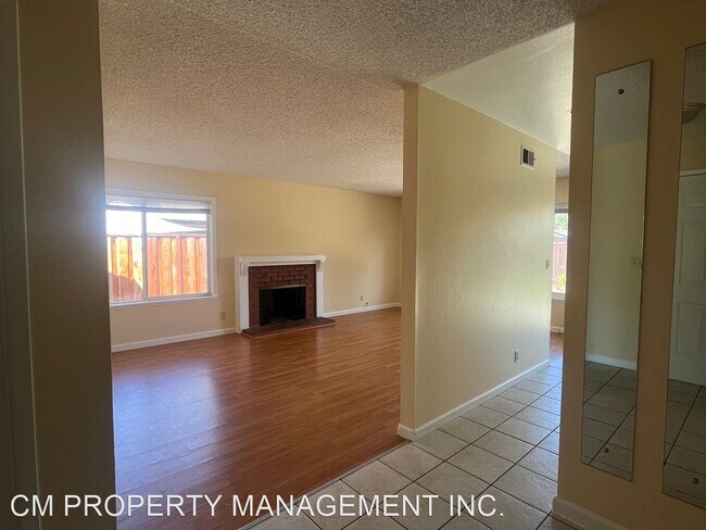 Foto del edificio - 3 br, 2 bath House - 5932 Tandera Avenue