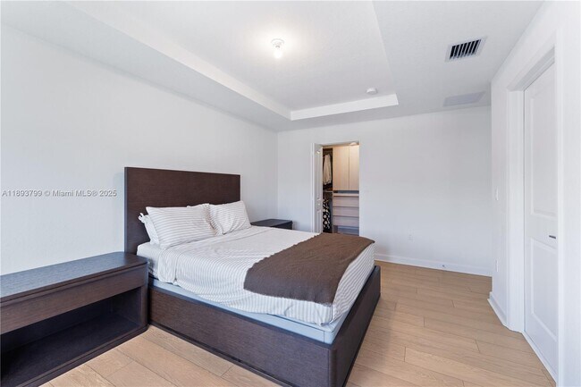 Foto del edificio - 5025 SW 37th St