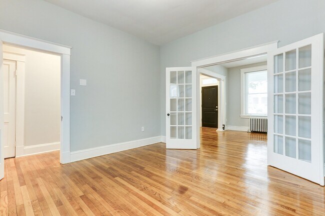 Foto del edificio - 421 Chimborazo Blvd