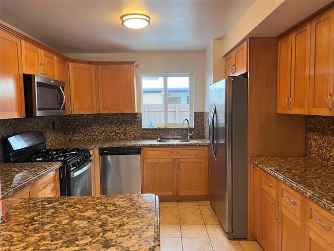 Photo - 6600 SW 113th Ave Townhome