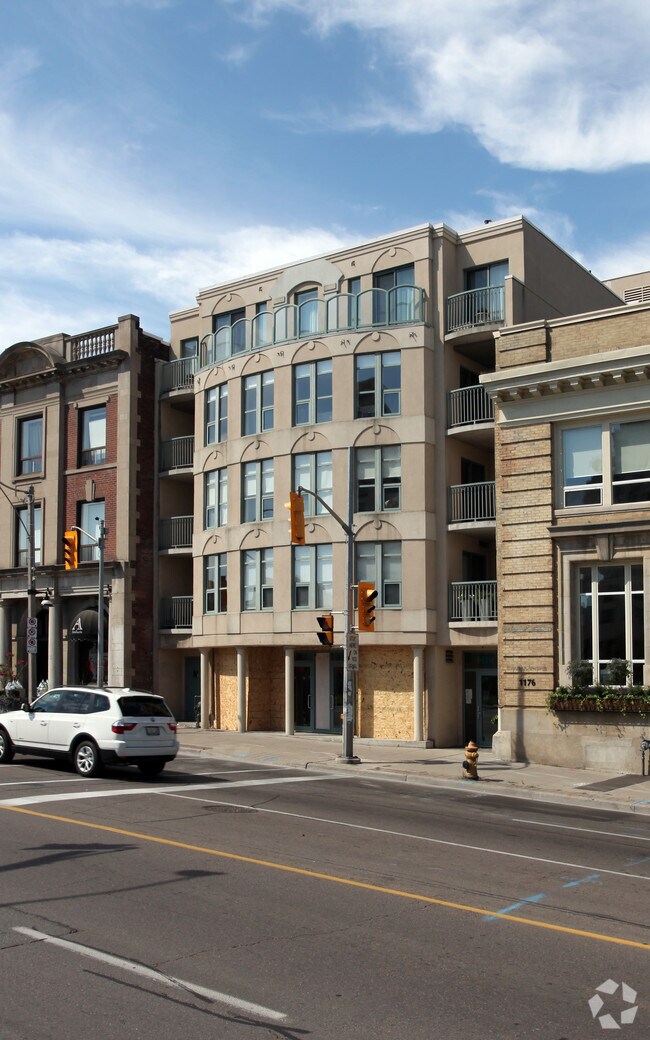 Photo du bâtiment - Rosedale Terrace