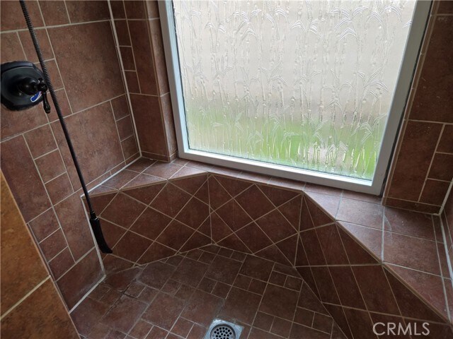 Foto del edificio - 955 Le Conte Dr