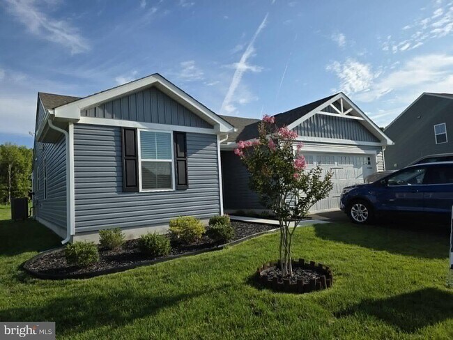 Foto del edificio - 38493 Barberry St