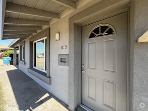 Building Photo - 3336 W Turney Ave