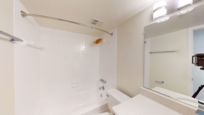 Interior Photo - Newport Village