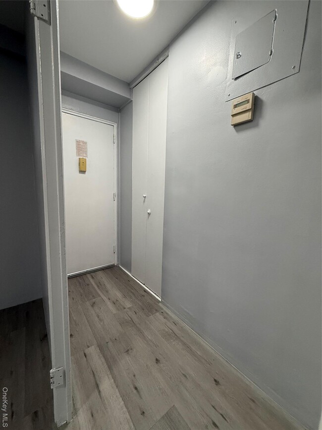 Foto del edificio - 61-55 98th St