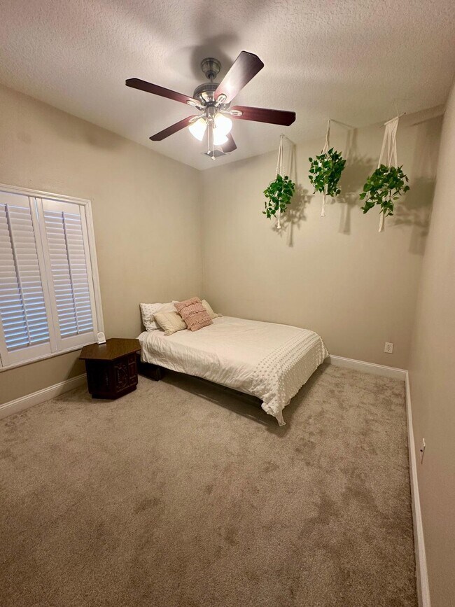 Foto del edificio - 17811 Olive Oak Way