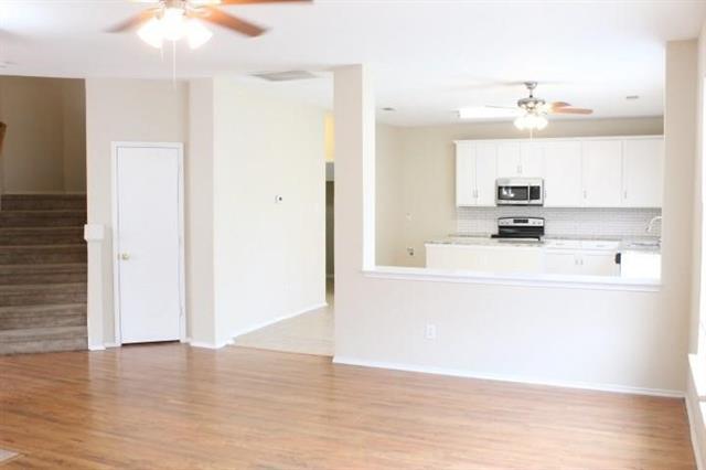 Foto del edificio - 13604 Ponderosa Ranch Rd