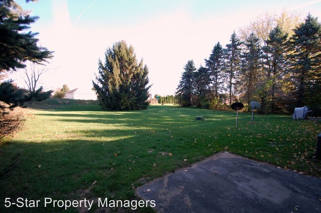 Building Photo - 2 br, 1 bath House - 58244 Country Road 23