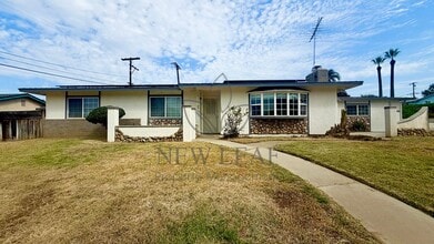 Building Photo - 22684 Minona Dr
