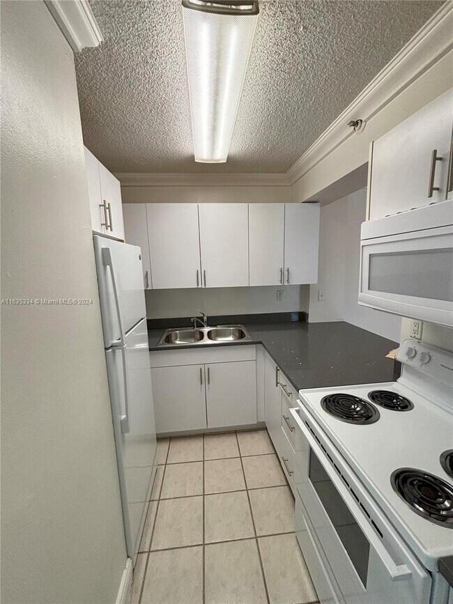 Foto del edificio - 126 SW 17th Rd