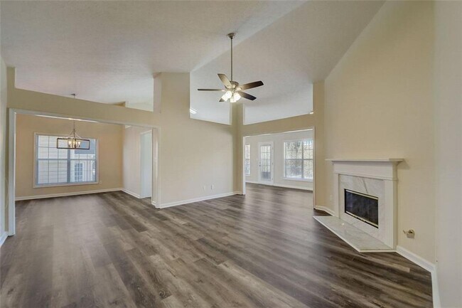Building Photo - 3340 Ennfield Ln NW