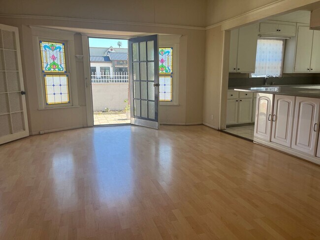 Foto del edificio - 1402 Alhambra Rd