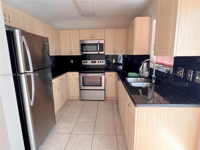 Foto del edificio - 2301 SW 86th Way
