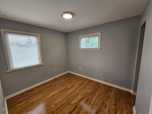 Foto del edificio - 4523 N 16th St