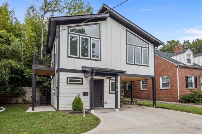 Foto del edificio - New Construction in Trinity Park near Duke - 2 Bed, 2 Bath, Stunning! - Pet Friendly