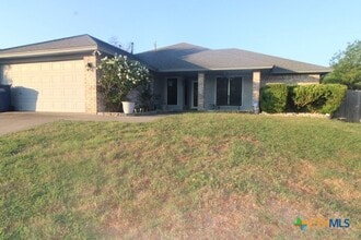 Building Photo - 924 Northern Dancer Dr