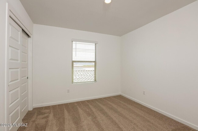 Building Photo - 7062 W Indian Clover Way