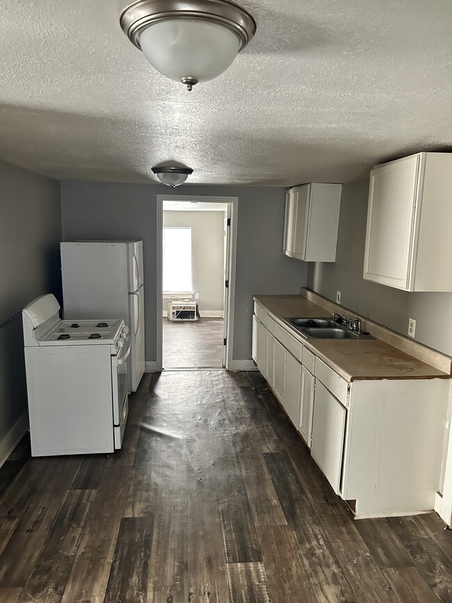 Foto del edificio - 4224 Alma St