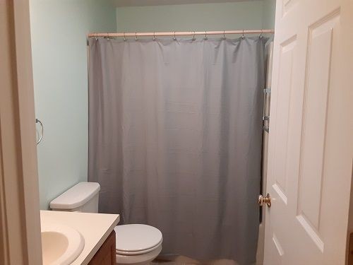 Building Photo - 1600/month 2 bed/2bath
