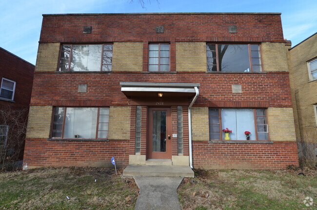 Building Photo - 2428 Losantiville Ave