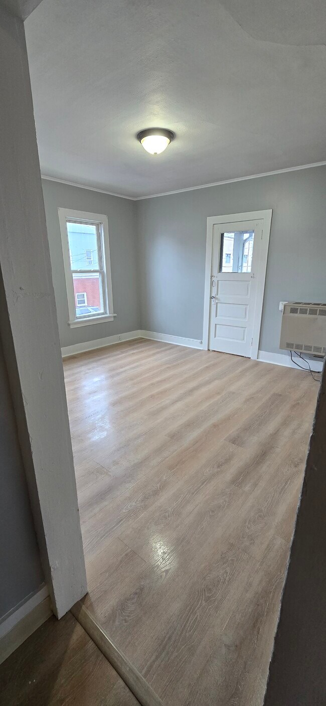 Sala de estar - 117 Bridge St