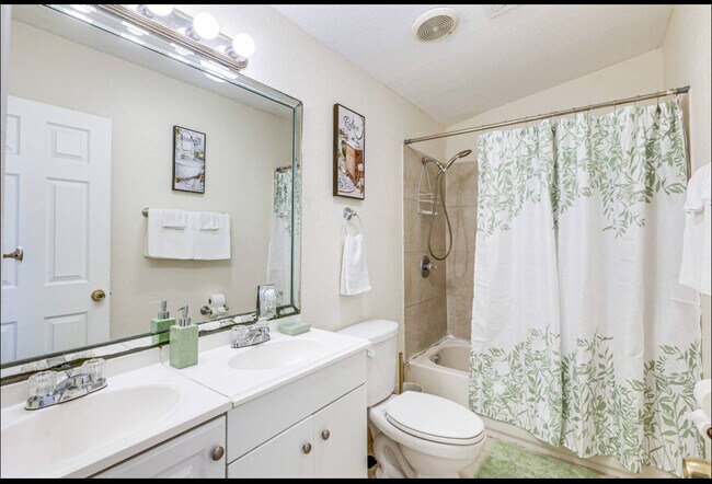 Foto del edificio - 716 21st St