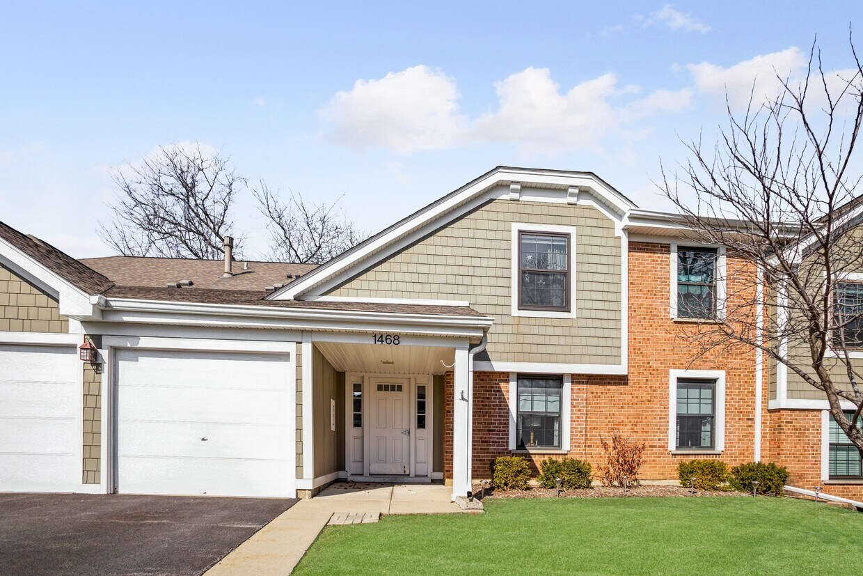 1468 Williamsburg Dr Unit A2, Schaumburg, IL 60193 Condo for Rent in