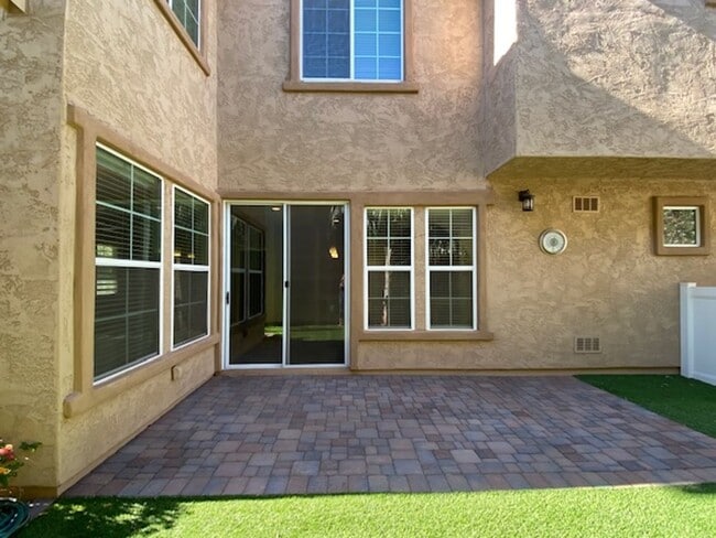Building Photo - MULBERRY IN MESA TWO STORY HOME