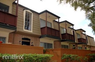 Foto principal - 16203 Buccaneer Ln