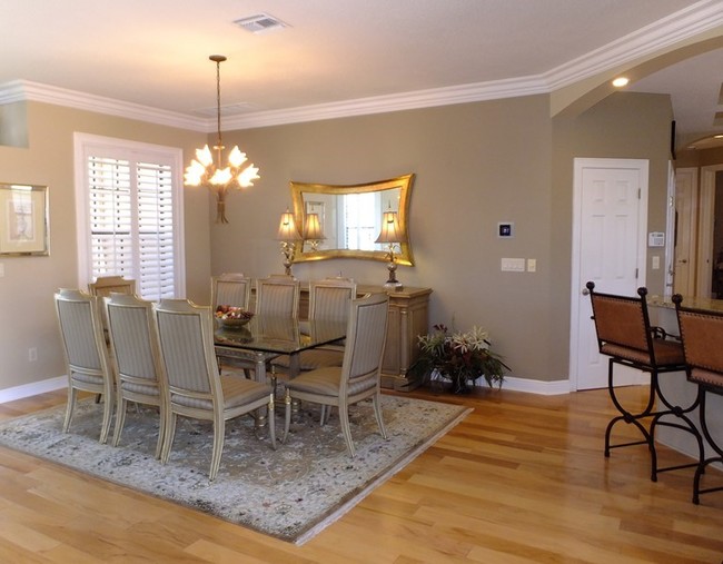 Foto del edificio - Whitcomb Point Home with dock for lease