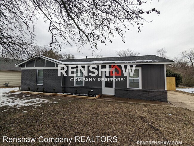 Foto del edificio - 3 br, 1 bath House - 3792 Walsingham Dr