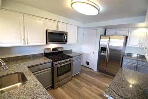 Kitchen - 1432 McFarland Rd