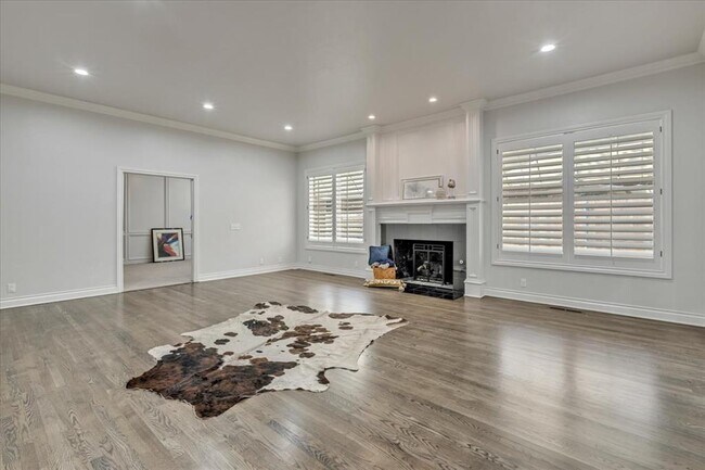 Foto del edificio - 6313 Glenbrook Ct