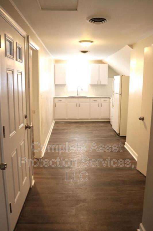 Foto del edificio - 719 1/2 John St