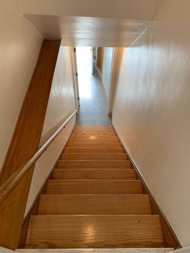 Foto del edificio - 405 Bement Ave