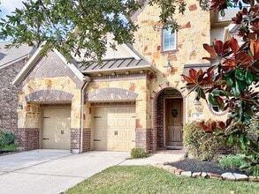 Building Photo - 78 Lindenberry Cir