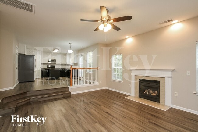 Foto del edificio - 4215 Greenfield Cir NW