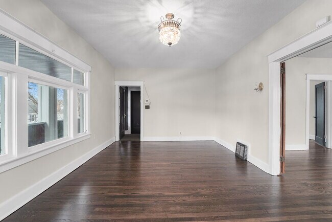 Foto del edificio - 44 Rotary Ave