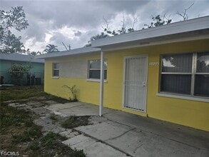 Building Photo - 3022 Guava St