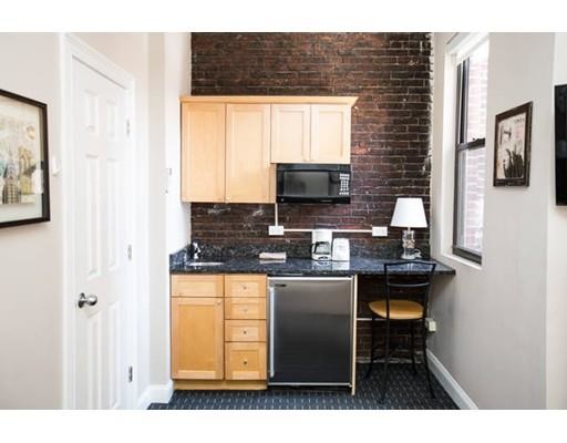 Primary Photo - 398-400 Columbus Ave