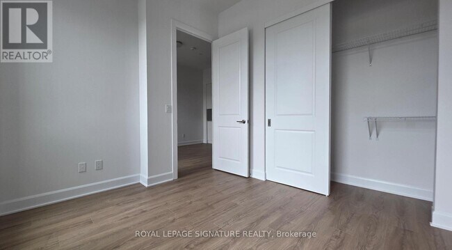 Building Photo - 3240-3240 William Coltson Ave