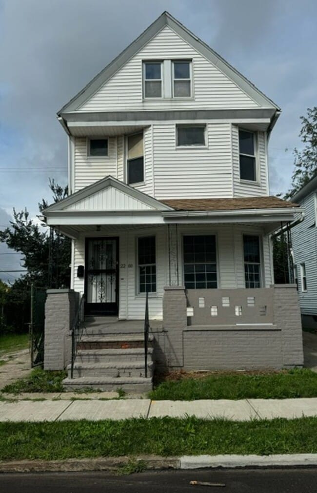 Building Photo - 2266 E 84th St